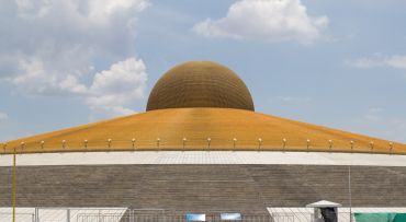 Wat Phra Dhammakaya Temple